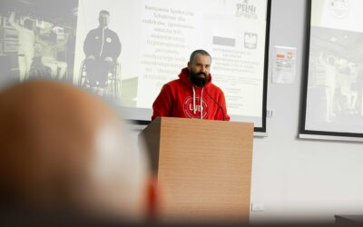 POZNAJCIE PROWADZĄCYCH NASZE WARSZTATY MALARSKIE – DR MATEUSZ PAWEŁCZYK